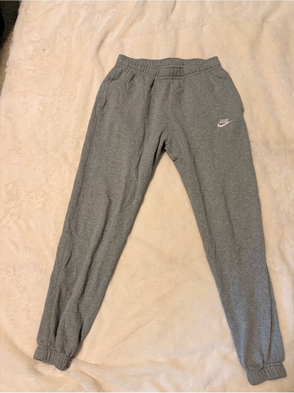 Nike Men’s ' Gray Fleece Jogger Pants